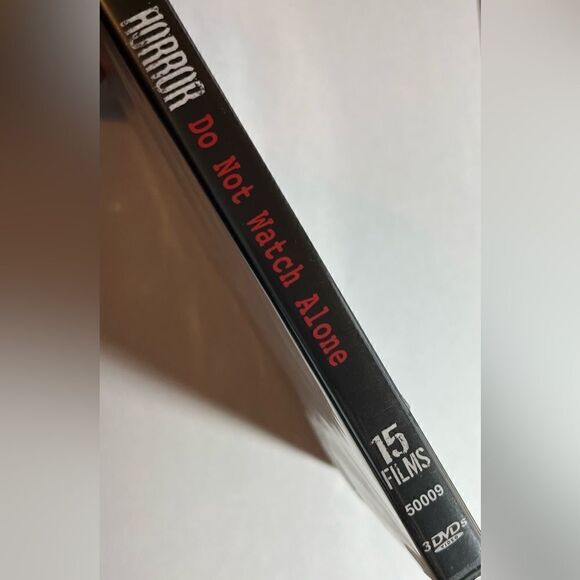 Horror Collection: Do Not Watch Alone 15 Films 3-Disc DVD Set New Sealed Classic - Picture 3 of 3